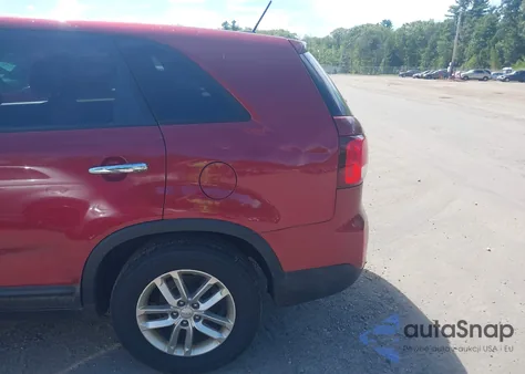 2015 Kia Sorento Lx from USA, damaged, VIN 5XYKT3A61FG579541